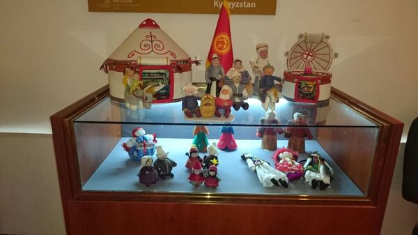 Экспонаты традиционных изделий Кыргызстана на международном фестивале в Иране - Sputnik Кыргызстан