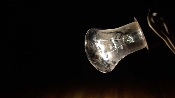 Лампочка накаливания. Архивное фото - Sputnik Кыргызстан