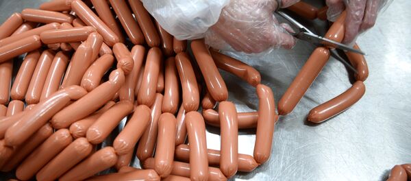 Комбинаттагы сосискалар. Архив - Sputnik Кыргызстан