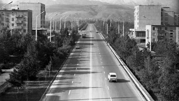 Невероятно! 10 уникальных фото Бишкека, от которых замирает сердце - Sputnik Кыргызстан