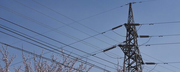 Высотные линии электропередач. Архивное фото - Sputnik Кыргызстан