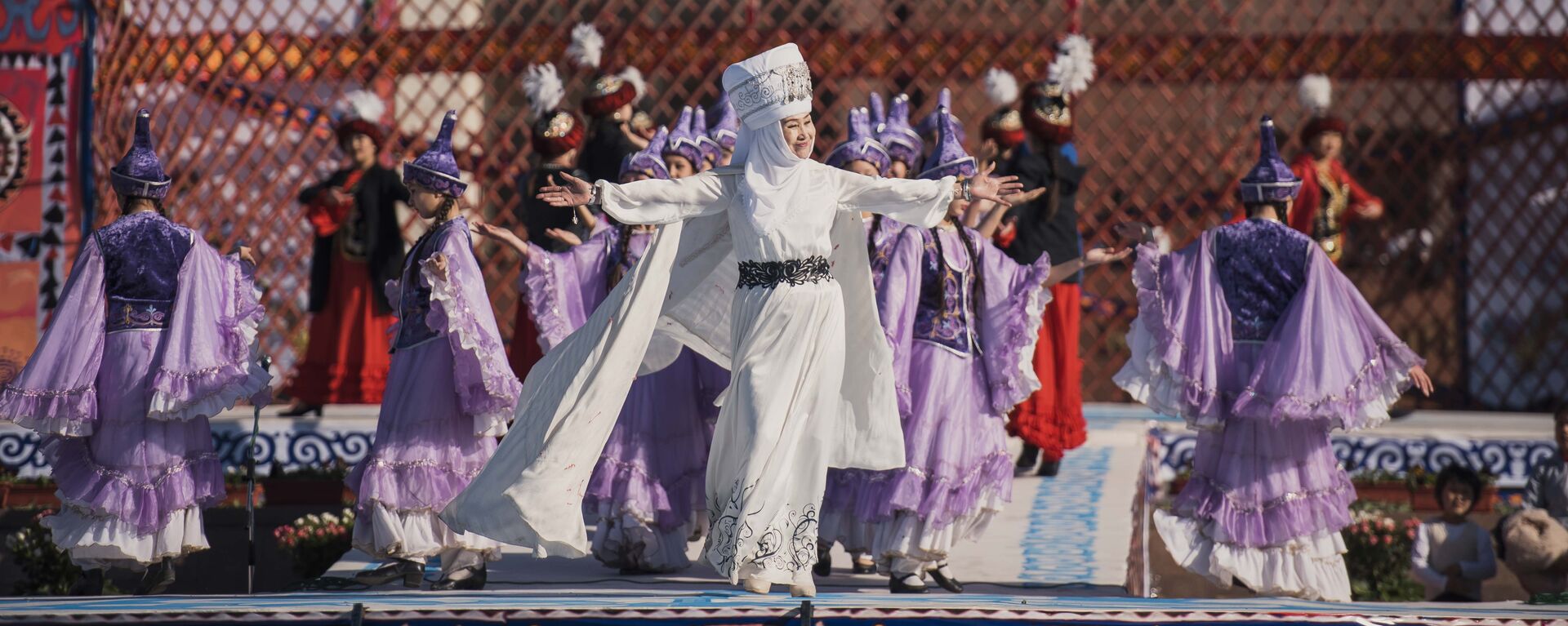 Празднование национального праздника Нооруз в Бишкеке. Архивное фото - Sputnik Кыргызстан, 1920, 10.03.2022