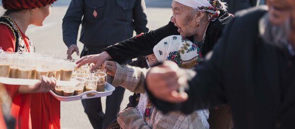 Празднование национального праздника Нооруз в Бишкеке Празднование национального праздника Нооруз в Бишкеке - Sputnik Кыргызстан