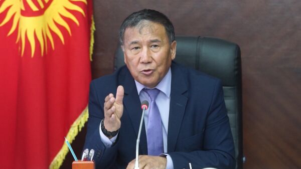 Өкмөт Үңкүр-Тоону Өзбекстанга берүү боюнча токтом токуган эмес - Sputnik Кыргызстан