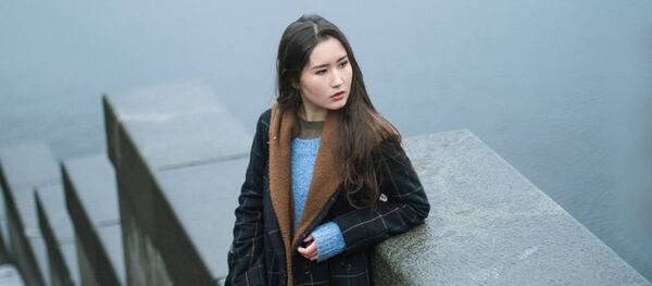 19-летняя художница из Бишкека Алия Шагиева. Архивное фото - Sputnik Кыргызстан