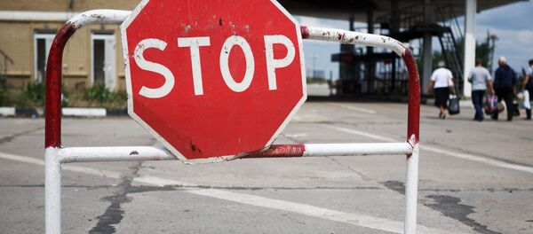 Ситуация на пограничном пункте пропуска Изварино - Sputnik Кыргызстан