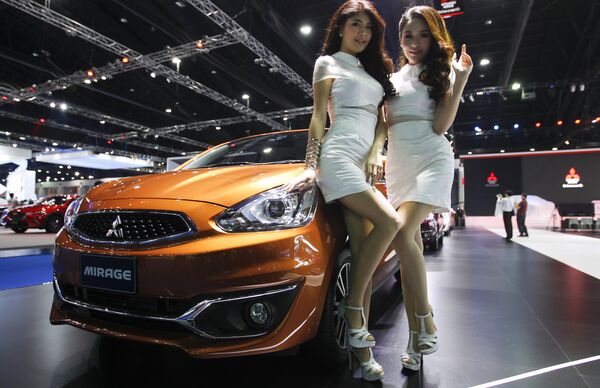 Эл аралык Bangkok International Motor Show атуу Азиядагы эң ири көргөзмө Бангкокто ачылды. Мында таиланддык өндүрүшчүлөр жаңы моделдер менен бирге келечектин унааларын да тартуулашты - Sputnik Кыргызстан