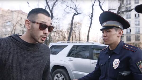 В Интернете появился ролик о мажоре-беспредельщике и сотрудниках ДПС - Sputnik Кыргызстан