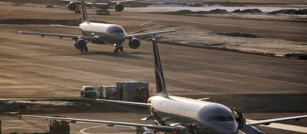 Эл аралык аэропортунда аэробус. Архив - Sputnik Кыргызстан