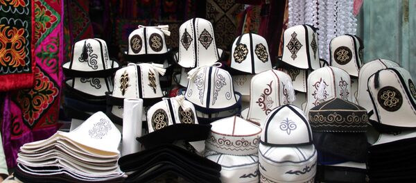 Национальный головной убор — ак калпак. Архивное фото - Sputnik Кыргызстан