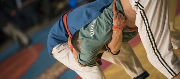 Международный турнир серии Гран-при по борьбе на поясах в Бишкеке - Sputnik Кыргызстан