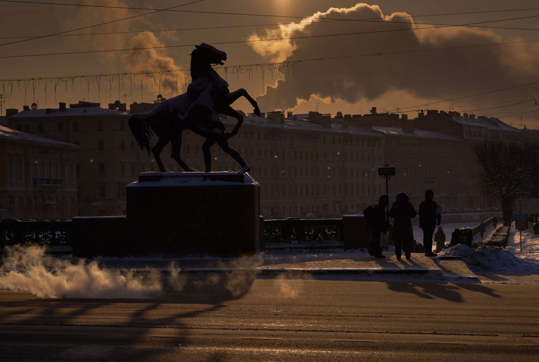 Аничков мост зимой