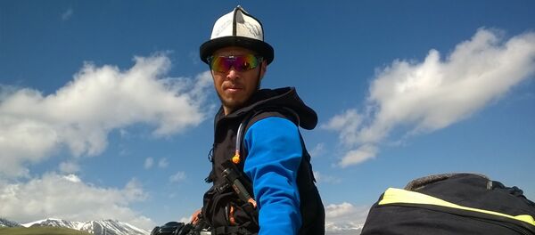 Улуу Кыргыз изи долбоорунун негиздөөчүсү Азамат Жаналиев. Архив - Sputnik Кыргызстан