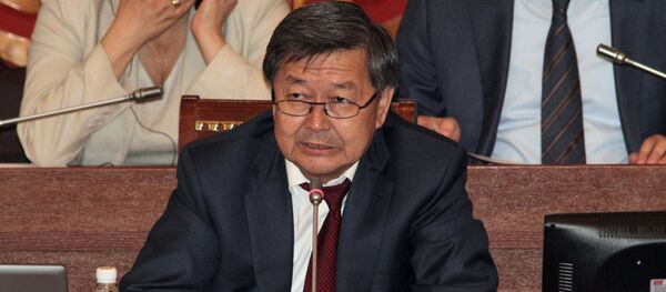 Парламент Кыргызстана денонсировал соглашение о ЦТП Манас - Sputnik Кыргызстан