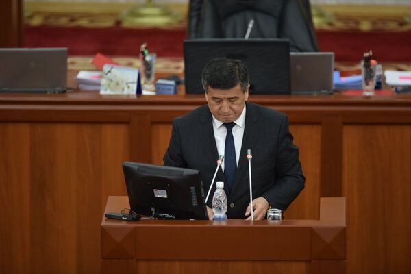 Кандидат в премьер-министры Сооронбай Жээнбеков. - Sputnik Кыргызстан