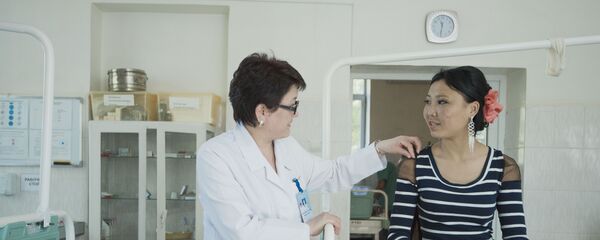 Победительница конкурса Миссис Кыргызстан — 2016 Азема Дыйканбаева. Архивное фото - Sputnik Кыргызстан