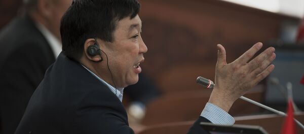 Депутат Бахадыр Сулейманов - Sputnik Кыргызстан