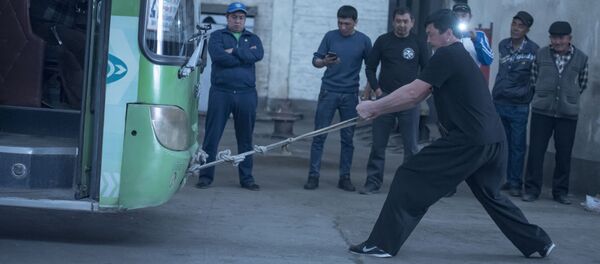 Чыпалак баатыр Зарылбек Аликенов. Архив - Sputnik Кыргызстан