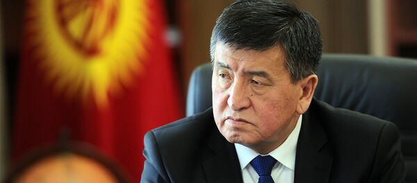 Архивное фото премьер-министра Кыргызской Республики Сооронбая Жээнбекова Архивное фото премьер-министра Кыргызской Республики Сооронбая Жээнбекова - Sputnik Кыргызстан