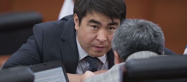 Депутат Жанарбек Акаев. Архив - Sputnik Кыргызстан