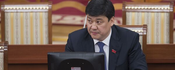 Өнүгүү — Прогресс фракциясынын лидери Бакыт Төрөбаевдин архивдик сүрөтү - Sputnik Кыргызстан