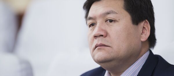 Акыйкатчы Кубат Оторбаевдин архивдик сүрөтү - Sputnik Кыргызстан