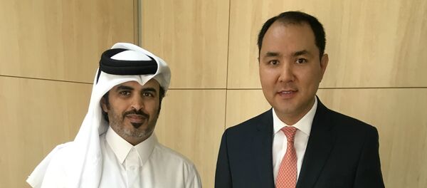 Встреча полномоченого посла КР в государстве Катар с г-ном Мисфери Хамадом Аль-Шахвани - Sputnik Кыргызстан
