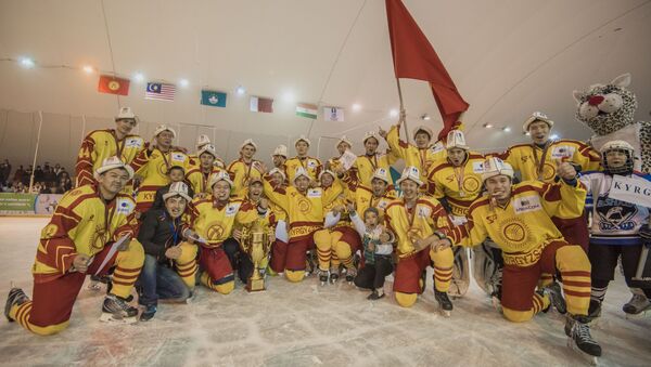 Кубок вызова Азии по хоккею с шайбой в Бишкеке - Sputnik Кыргызстан