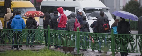 Дождь в Бишкеке - Sputnik Кыргызстан