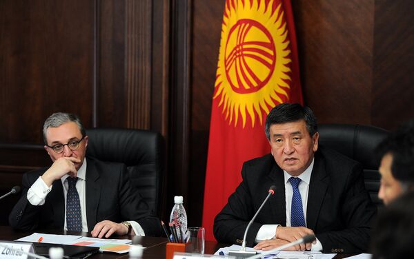 Премьер-министр Кыргызской Республики Сооронбай Жээнбеков в ходе встречи с делегацией Исполнительных советов ООН. - Sputnik Кыргызстан