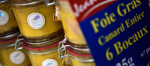 Фуа-гра — специальным образом приготовленная печень откормленного гуся или утки - Sputnik Кыргызстан