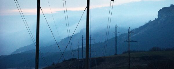 Высоковольтные линии электропередач. Архивное фото - Sputnik Кыргызстан