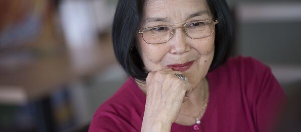 Советская и российская актриса театра и кино, заслуженная артистка РСФСР Наталья Аринбасарова во время интервью. - Sputnik Кыргызстан