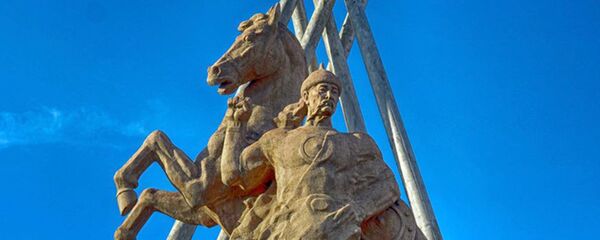 Тайлак баатырдын айкели. Архив - Sputnik Кыргызстан