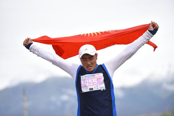 Пятый международный марафон Run The Silk Road в Чолпон-Ате - Sputnik Кыргызстан