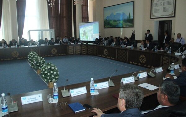 В Оше во вторник состоялась презентация генерального плана города, составленного Государственным проектным институтом при Госстрое Кыргызстана - Sputnik Кыргызстан