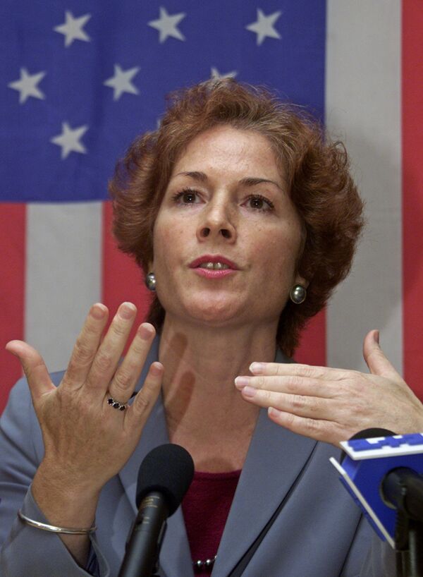 Новый посол США на Украине Мари Йованович - Sputnik Кыргызстан