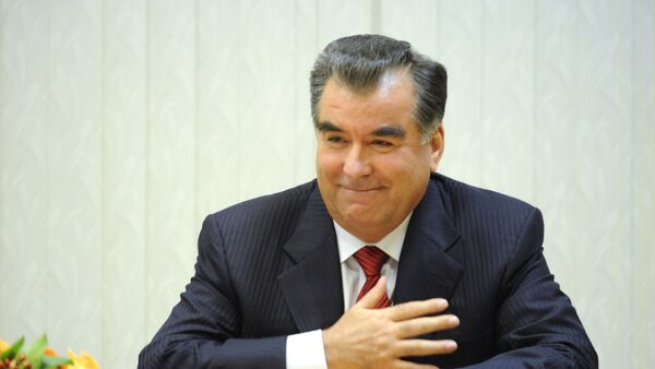 Архивное фото президента Таджикистана Эмомали Рахмона - Sputnik Кыргызстан