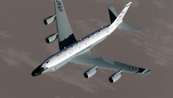 Самолет-разведчик ВВС США RC-135. Архивное фото - Sputnik Кыргызстан