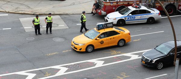 Сотрудники полиции в городе Нью-Йорк. Архивное фото - Sputnik Кыргызстан