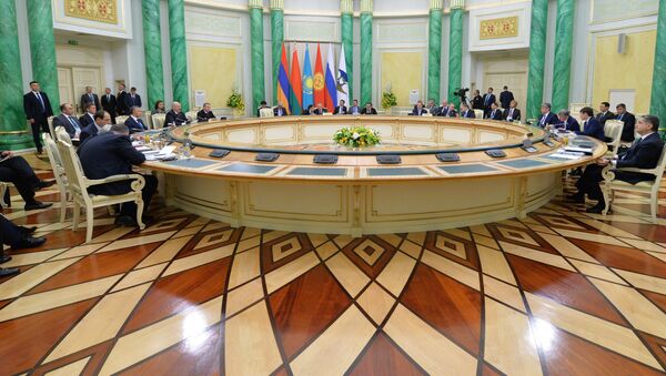 Заседание в Астане Высшего Евразийского экономического совета на уровне глав государств в расширенном составе. Архивное фото - Sputnik Кыргызстан