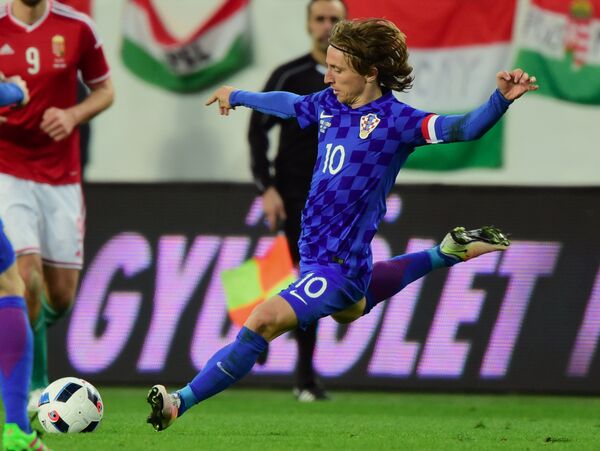 Полузащитник ФК Реал Мадрид и капитан сборной Хорватии Лука Модрич - Sputnik Кыргызстан