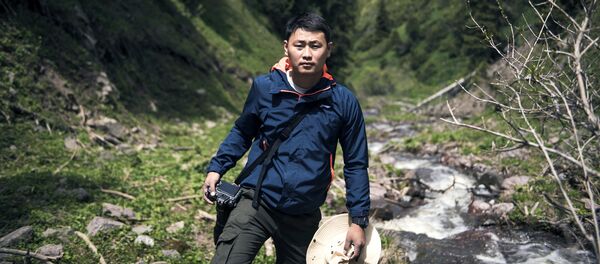 Сүрөтчү Табылды Кадырбеков. Архив - Sputnik Кыргызстан