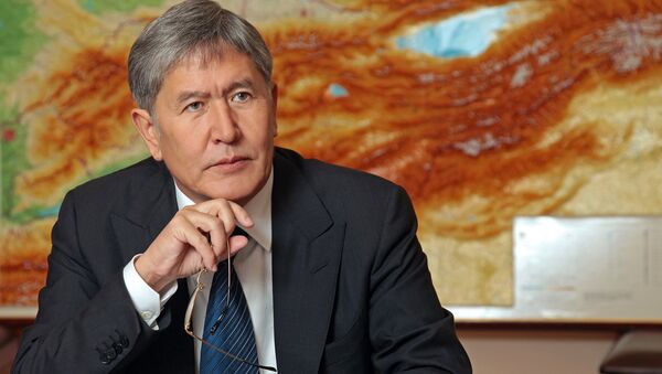 Президента Кыргызской Республики Алмазбек Атамбаев - Sputnik Кыргызстан