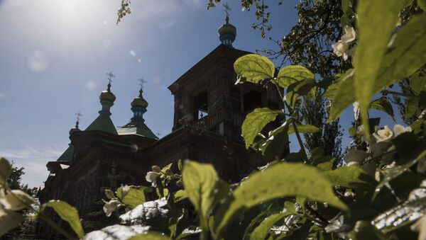 Вид на Свято-Троицкую православную церковь в городе Каракол. Архивное фото - Sputnik Кыргызстан
