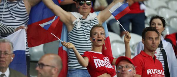 Футбол. Чемпионат Европы - 2016. Матч Россия - Словакия Футбол. Чемпионат Европы - 2016. Матч Россия - Словакия - Sputnik Кыргызстан