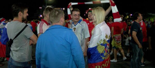 Надежда была, борьбы не получилось – фанаты о матче РФ с Уэльсом на Евро-2016 - Sputnik Кыргызстан