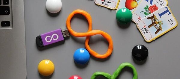 Бесконечная флешка разработанная стартап командой FlashSafe - Sputnik Кыргызстан