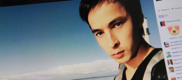 Снимок с социальной сети Facebook пользователя Atai Omurzakov. Танцор Атай Омурзаков. Архивное фото Снимок с социальной сети Facebook пользователя Atai Omurzakov. Танцор Атай Омурзаков. Архивное фото - Sputnik Кыргызстан