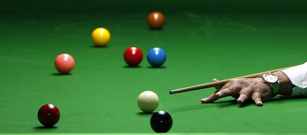 Спортсмен во время соревнований по снукеру. Архивное фото - Sputnik Кыргызстан